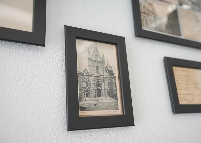 Hotel Cartoline di Napoli